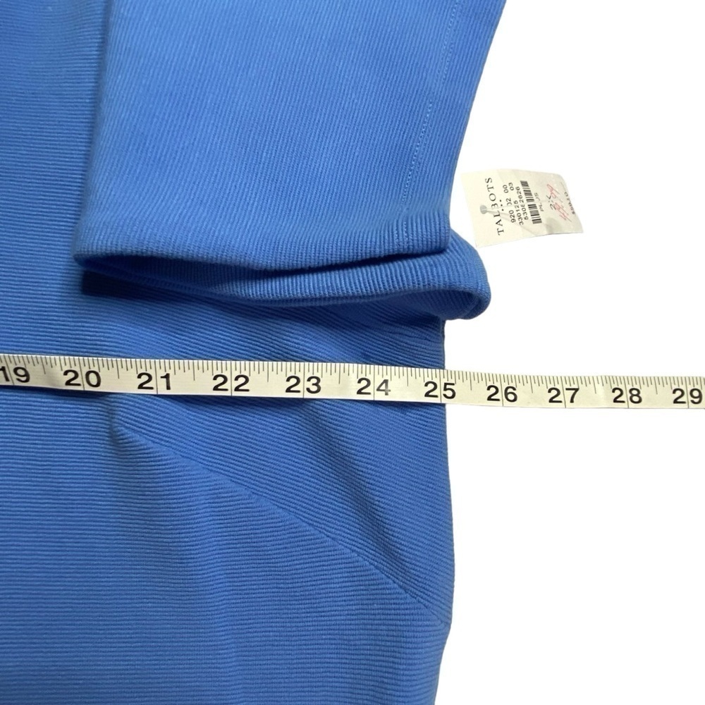 Classic Women’s Blue Scoop Neck Top - Picture 10 of 11